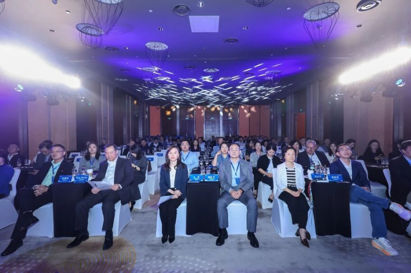 依斯倍受邀參加2025外企高管交流會2